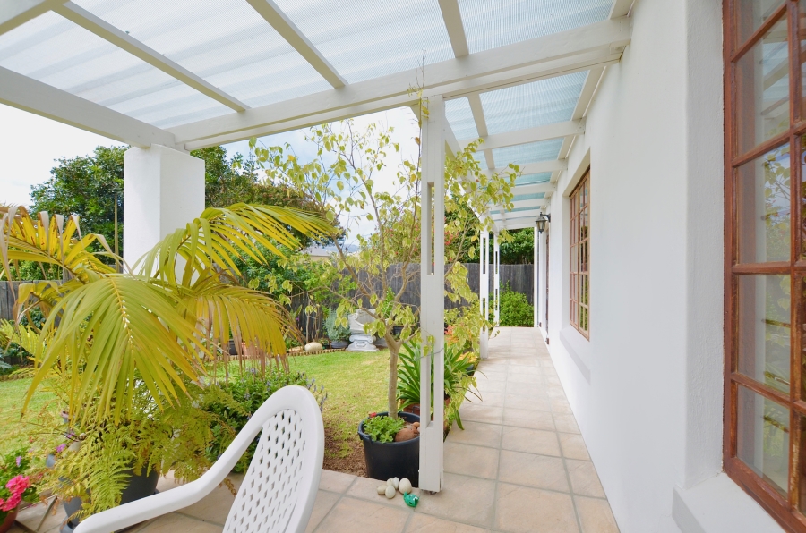 3 Bedroom Property for Sale in Capri Western Cape